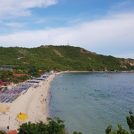 Sea Horse Pattaya Hotel Екстериор снимка